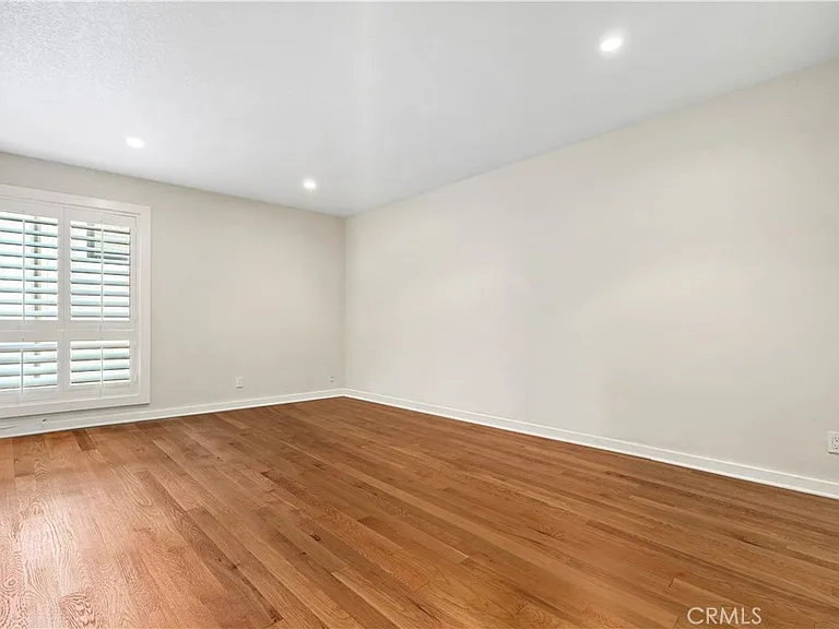 9025 Keith Ave #101 — Photo 10