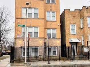 3355 W Huron St APT 1, Chicago, IL 60624