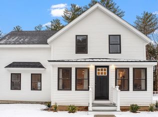 22 Brooks Village Rd, Templeton, MA 01468