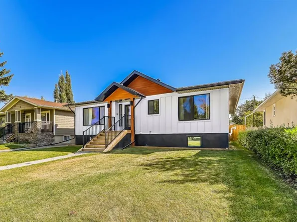 3224 W 24a St SW, Calgary, AB T3E 1W7