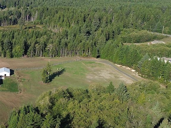 3rd image of 35 Bear Meadows Lane
