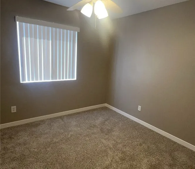 1929 Blue Ribbon Dr — Photo 18
