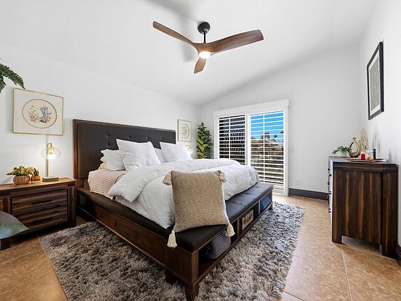 4th image of 49070 Balada Ct