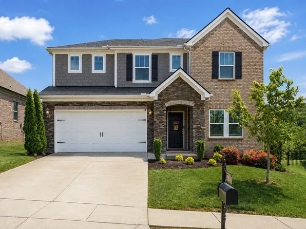 531 Fall Creek Cir, Goodlettsville, TN 37072