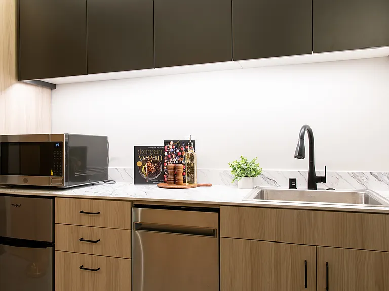 TL Residences — Photo 22