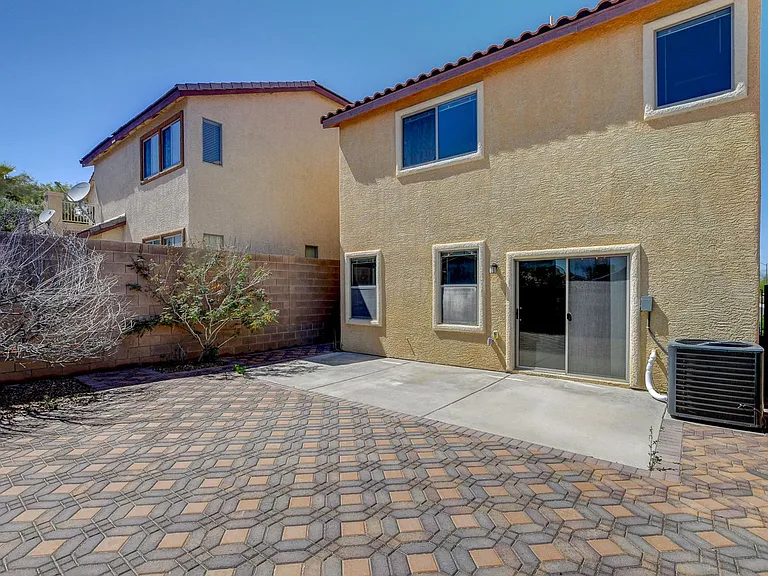 10649 Tuckermans Ave — Photo 52