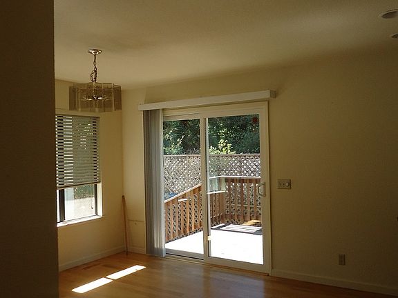 5th image of 510 Sumner Ave