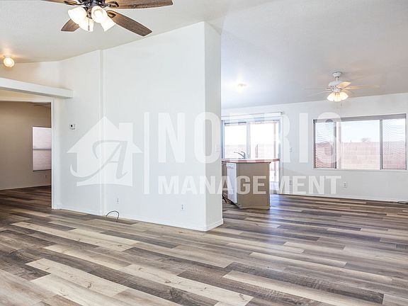4th image of 928 W Desert Sky Dr