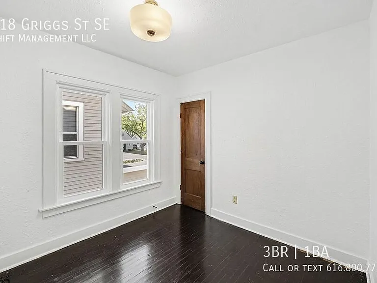 418 Griggs St SE — Photo 12
