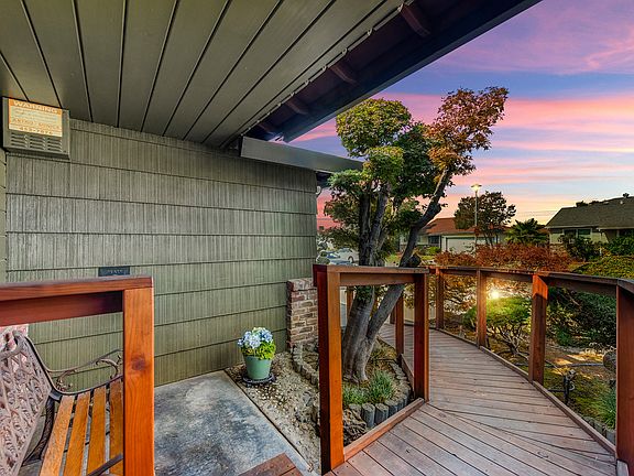 5th image of 2609 Fernandez Dr