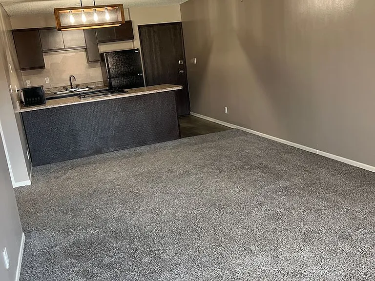 cpa - College Park Apartments — Photo 216