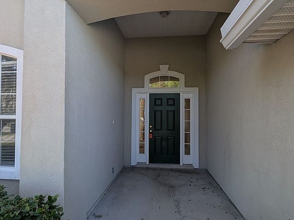 2nd image of 839 Oak Arbor Cir