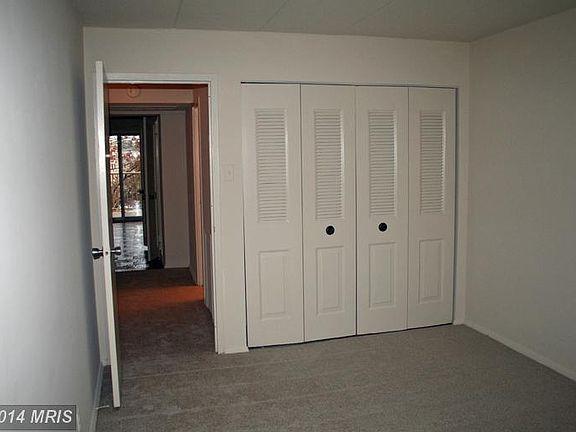 5th image of 2618 Redcoat Dr APT 2C