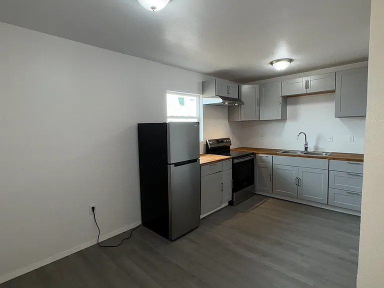 3701 Keltner Ave #32 — Photo 3
