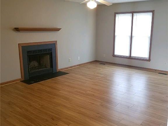 3rd image of 743 Alexwood Dr