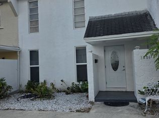 1206 Seaview Dr, Pompano Beach, FL 33068