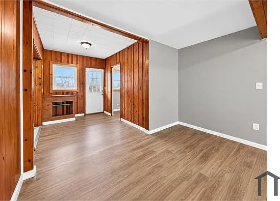 3 bed, 1292 sqft, $1,650 — Photo 2