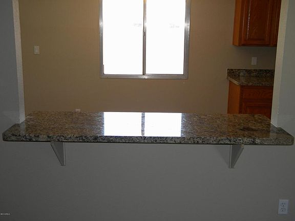 5th image of 1221 E Hermosa Dr