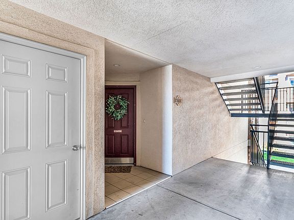 2nd image of 1136 Spencer Rd #Y-203