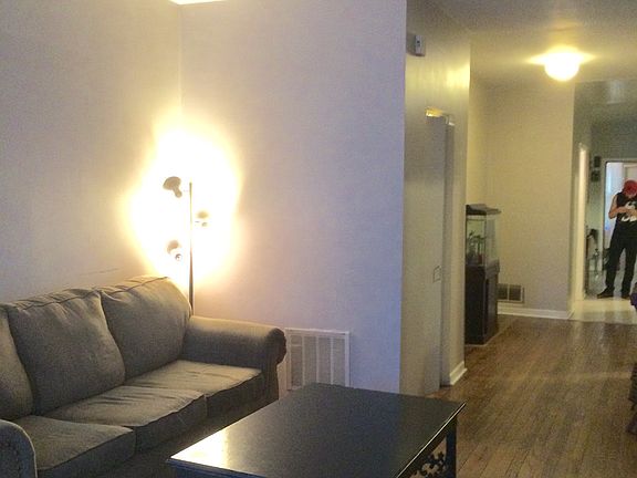 2nd image of 3116 N Clifton Ave APT 1