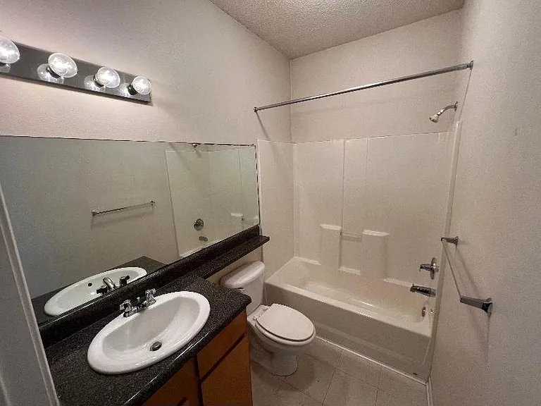 2200 Classen Blvd #5114 — Photo 5