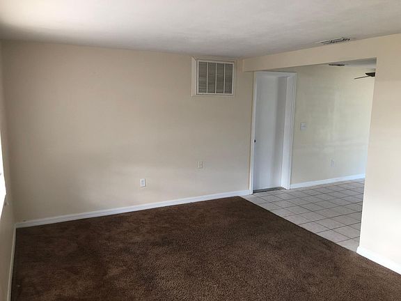3rd image of 3221 Rock Royal Dr