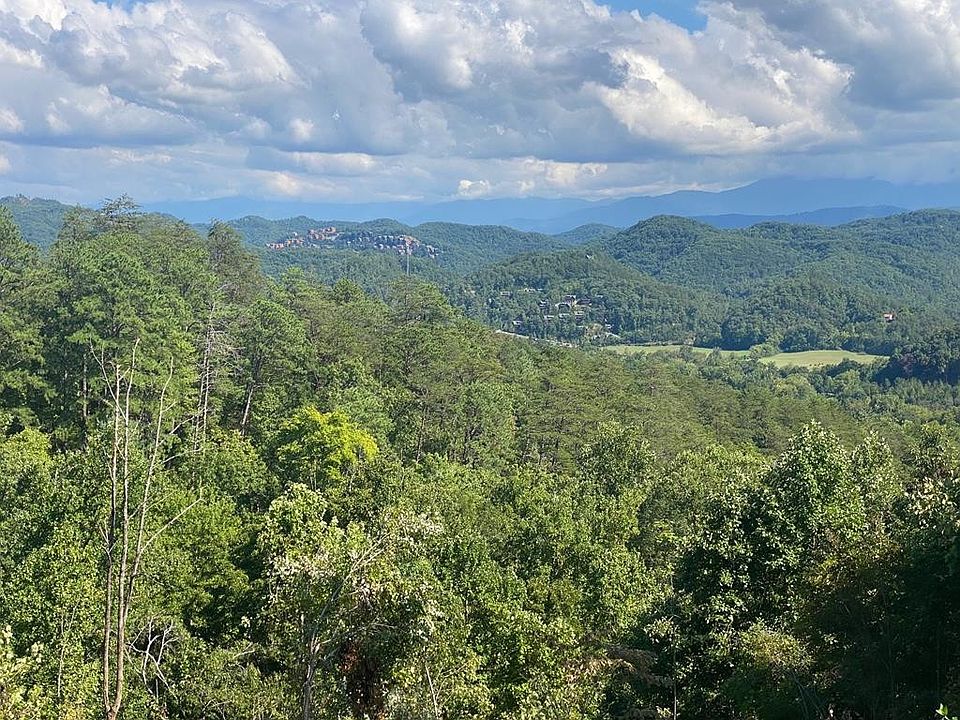 1st image of 61 Crown Point Ln Lot 61