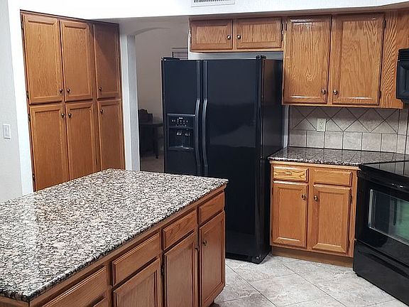 5th image of 11017 W Crimson Ln