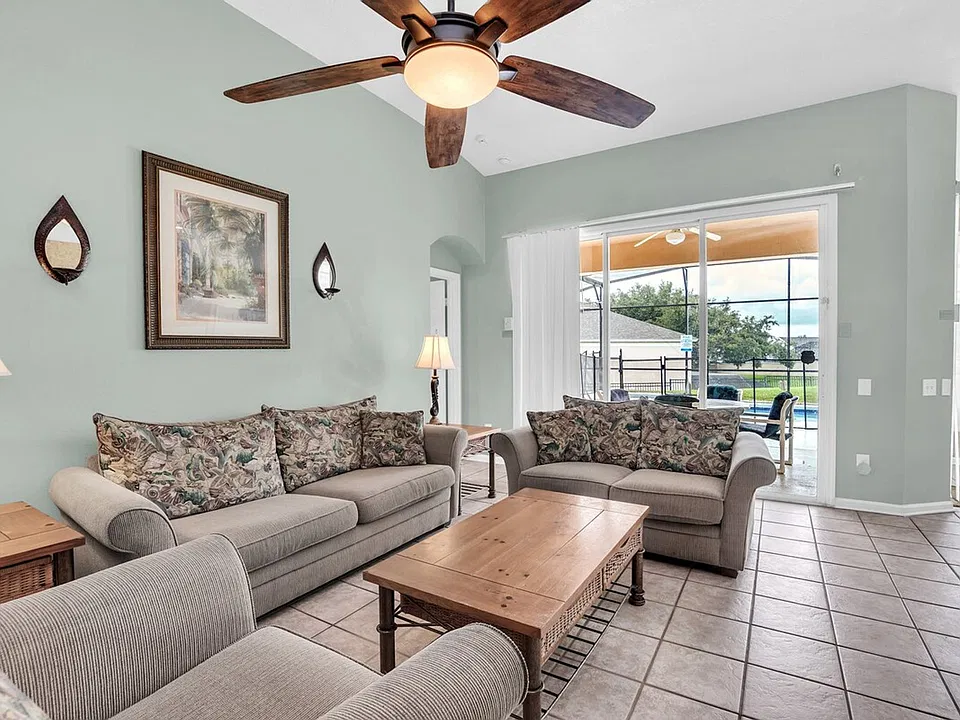 8144 Fan Palm Way #ID1622403P