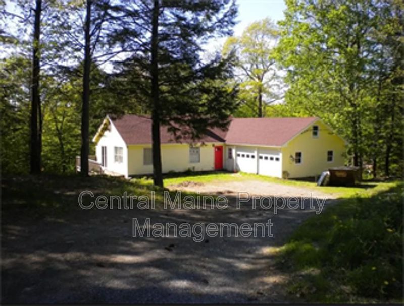 1st image of 109 S Reynolds Rd