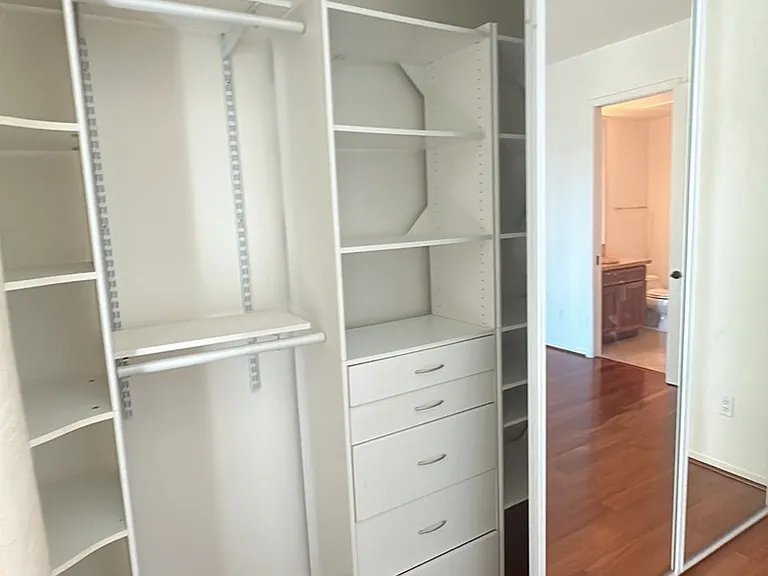 1199 Bishop St #16B — Photo 36