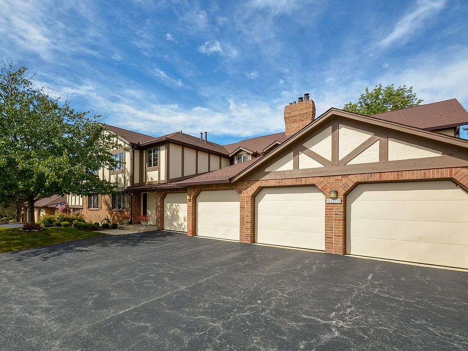 1st image of 7652 Golf Dr #1A