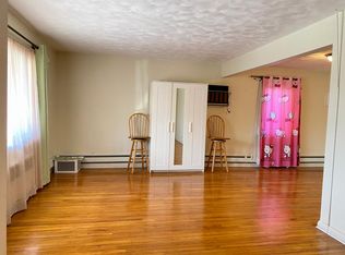 14953 Willets Point Blvd #1, Whitestone, NY 11357
