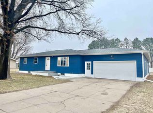 4018 Kay Ave, Grand Island, NE 68803