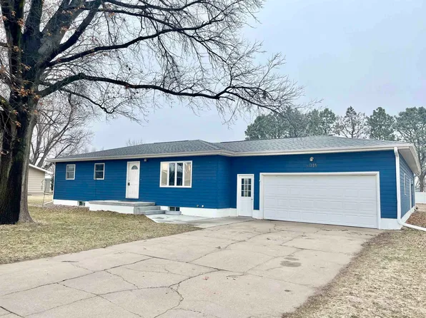 4018 Kay Ave, Grand Island, NE 68803
