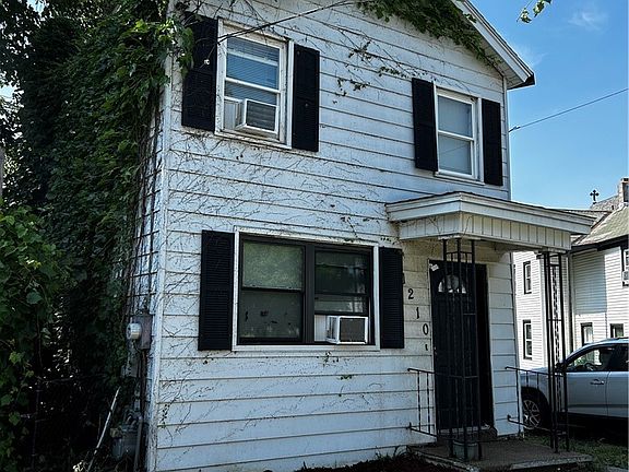 4th image of 1210 Francis St