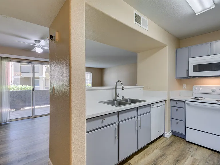 2300 Silverado Ranch Blvd #1016 — Photo 29