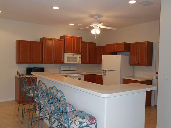 3rd image of 8949 Hawk Nest Ln