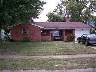 301 Deerfield Dr photo 1