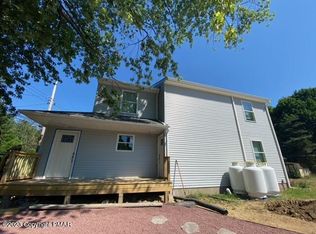 120 Sanders Rd, Pen Argyl, PA 18072