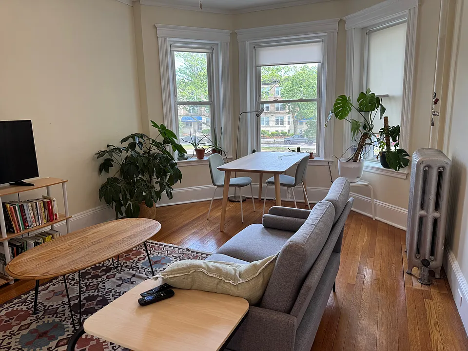 1125 Commonwealth Ave