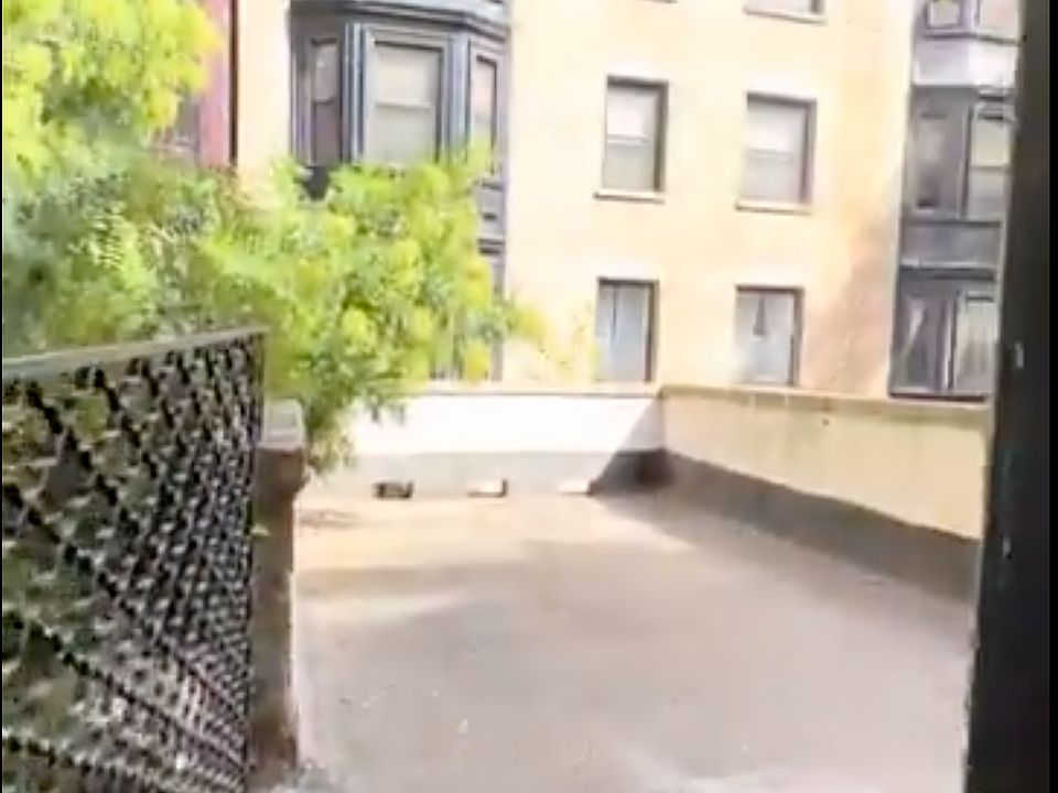1st image of 255 W 75th St APT 4G