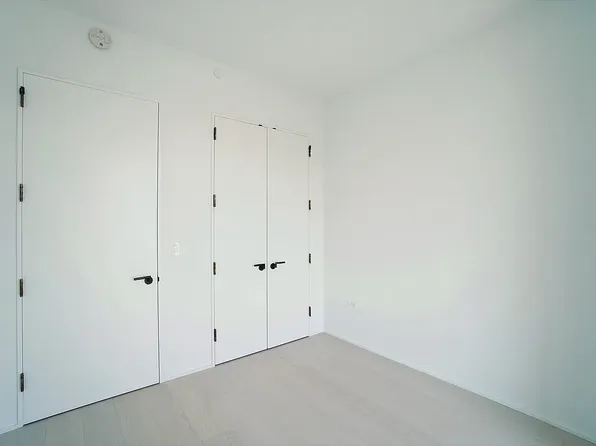 130 William Street image 45 of 68