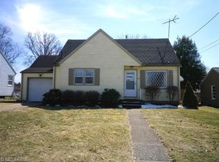 514 7th St NW, North Canton, OH