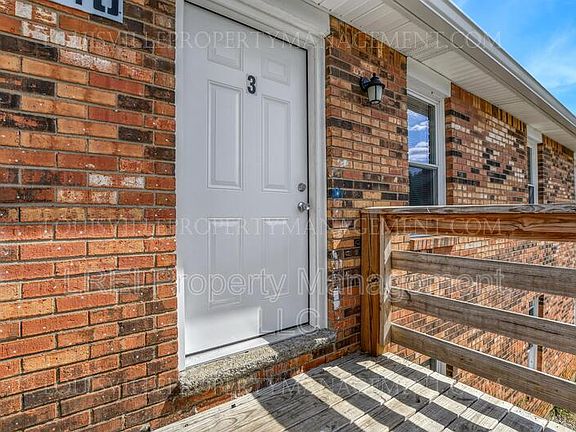 2nd image of 419 Woodcreek Dr #3