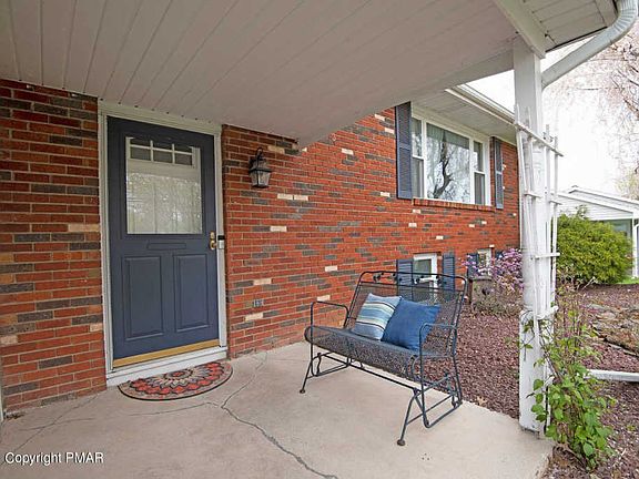 4th image of 3510 Rocky Ln