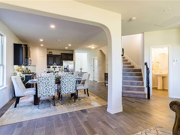 4th image of 1212 Pierz Dr