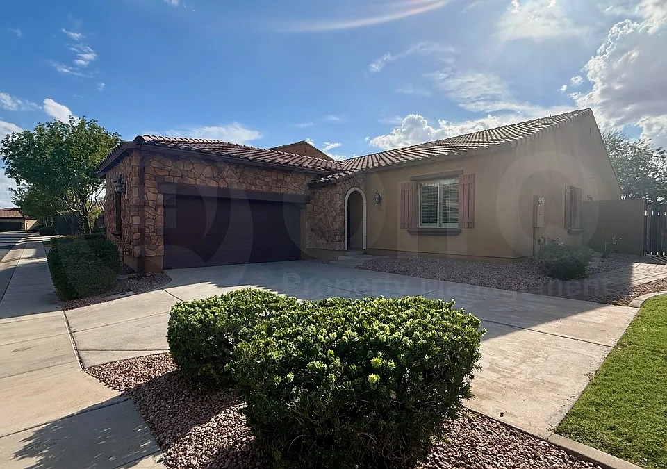 4700 S Fulton Ranch Blvd #43