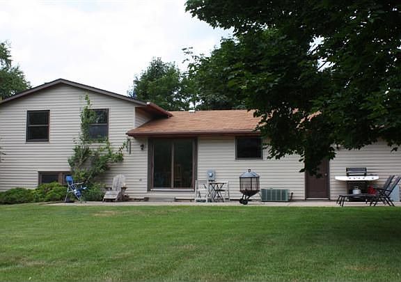 2nd image of 2530 Mary Jo Dr