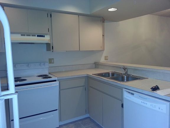 4th image of 1226 Cypress Cove Ct